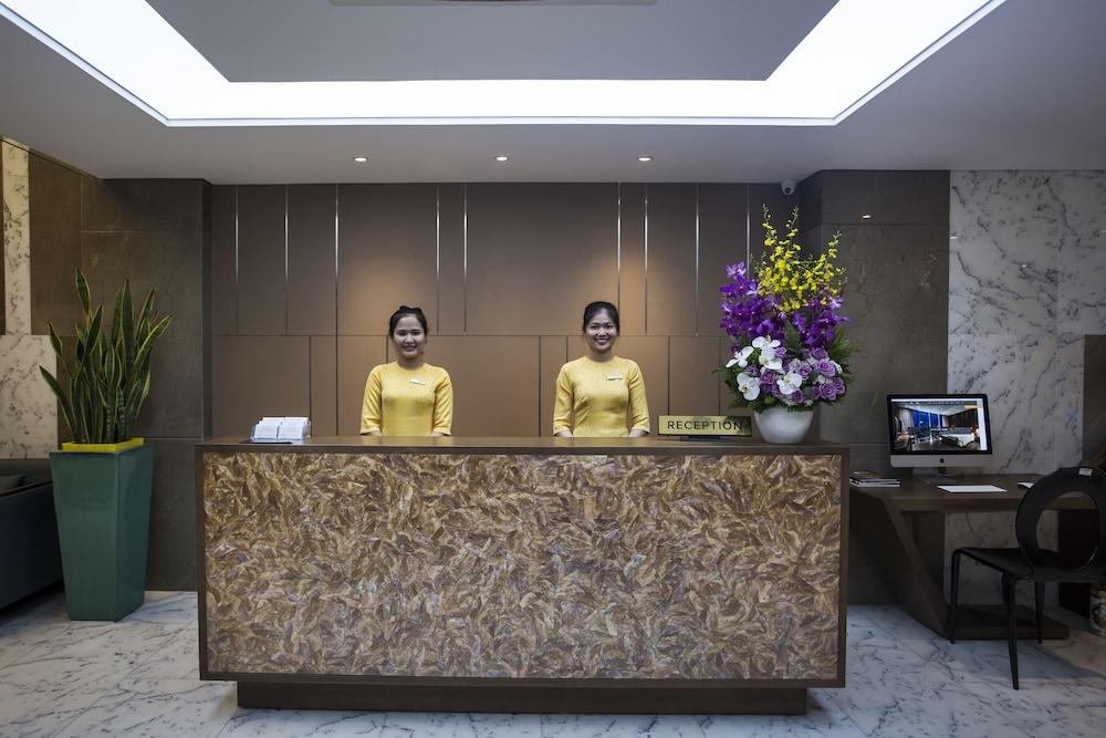 Avora Hotel Da Nang Zewnętrze zdjęcie
