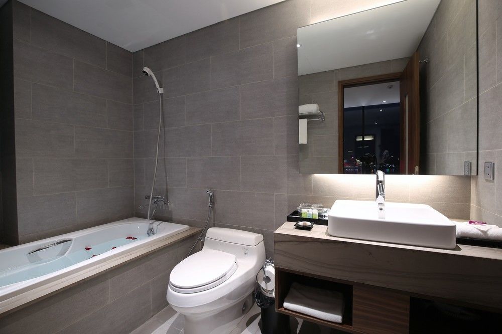 Avora Hotel Da Nang Zewnętrze zdjęcie