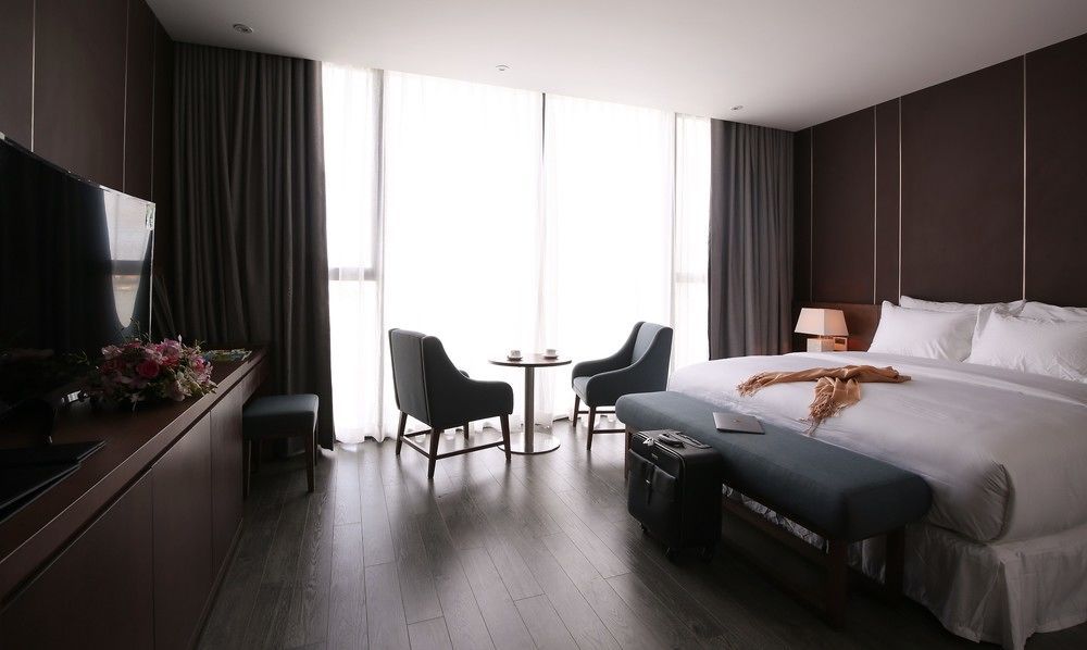 Avora Hotel Da Nang Zewnętrze zdjęcie